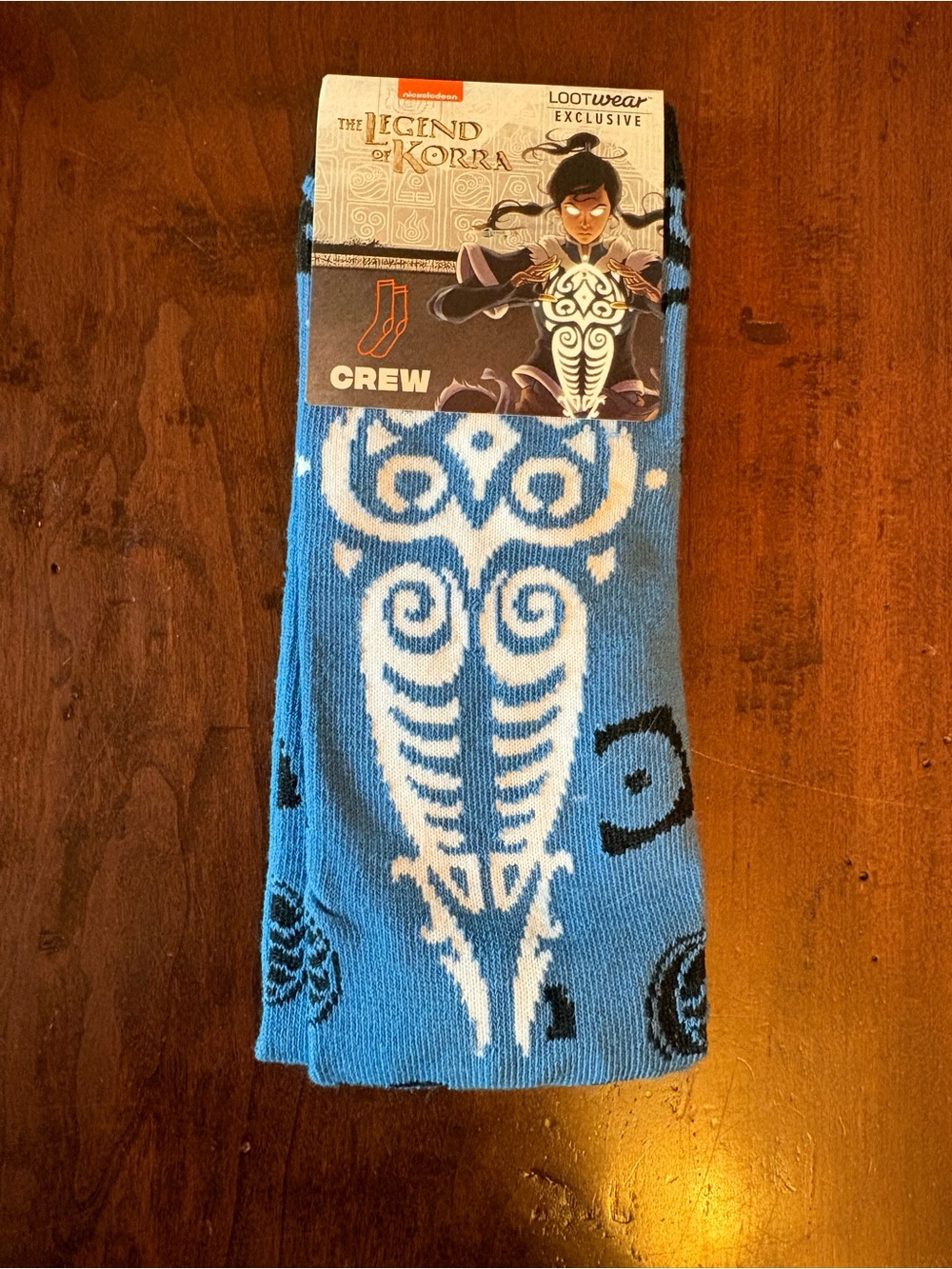 NWT - Nickelodeon The Legend of Korra Blue and White Crew Socks